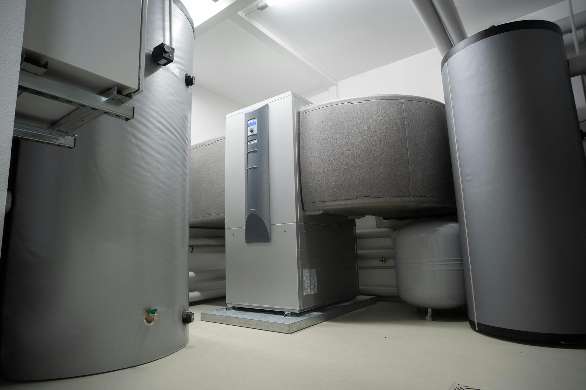 Heat Pump Dryer vs Condenser Dryer Efficiency: An Honest Cost Analysis