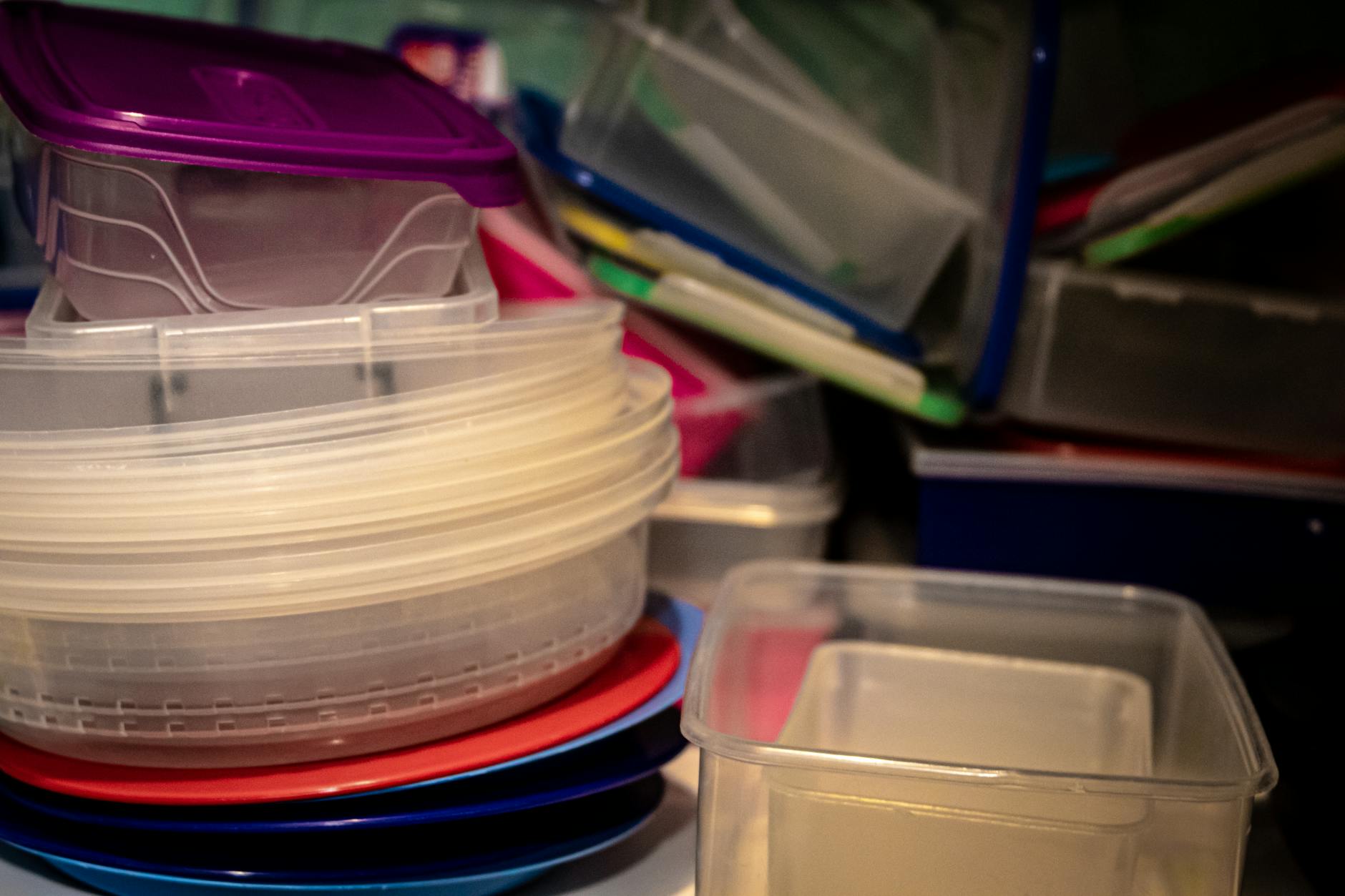 Microwave Safe Containers Guide: Material Costs and Longevity Compared