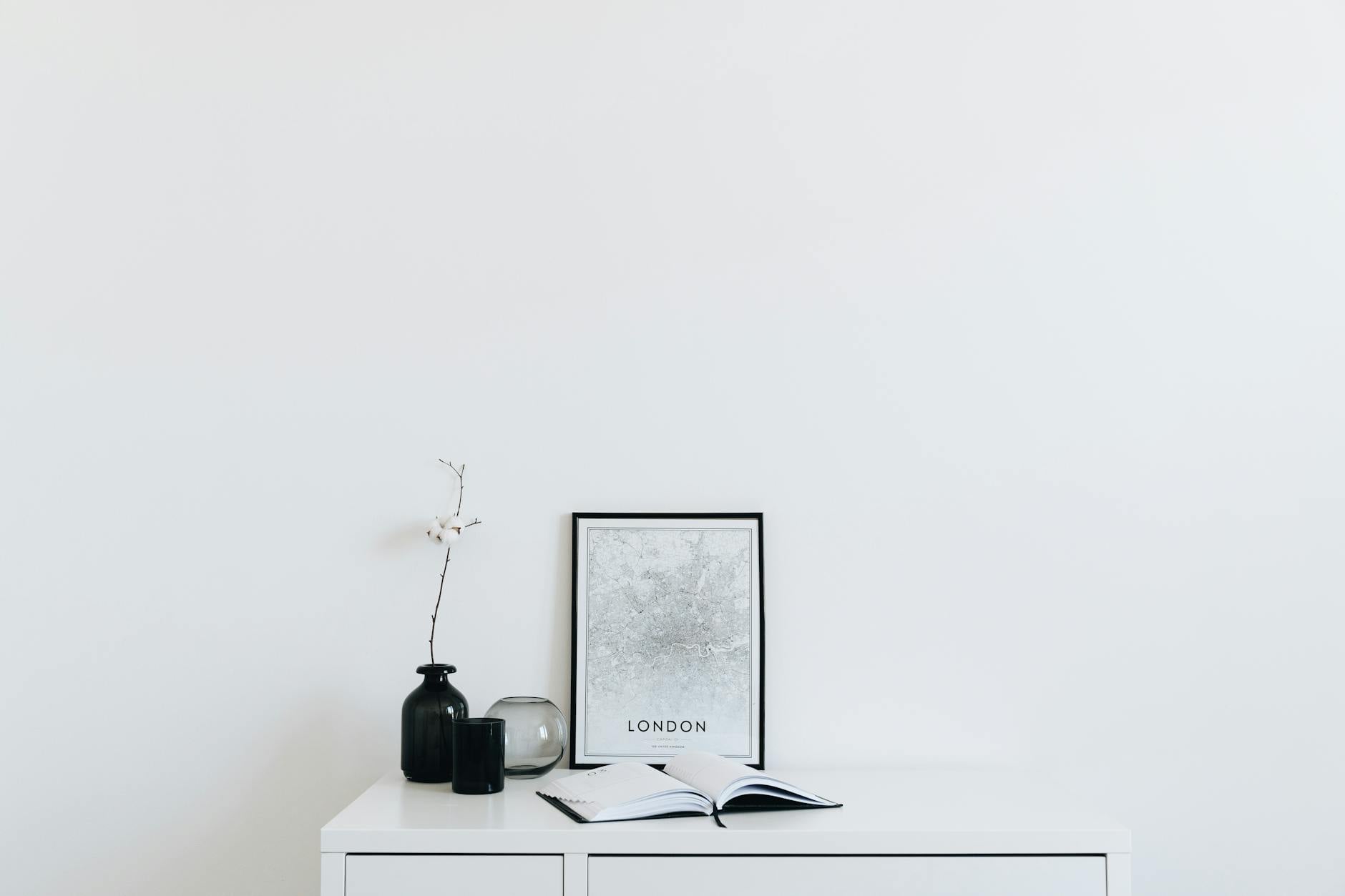 The Complete Minimalist Home Organisation System