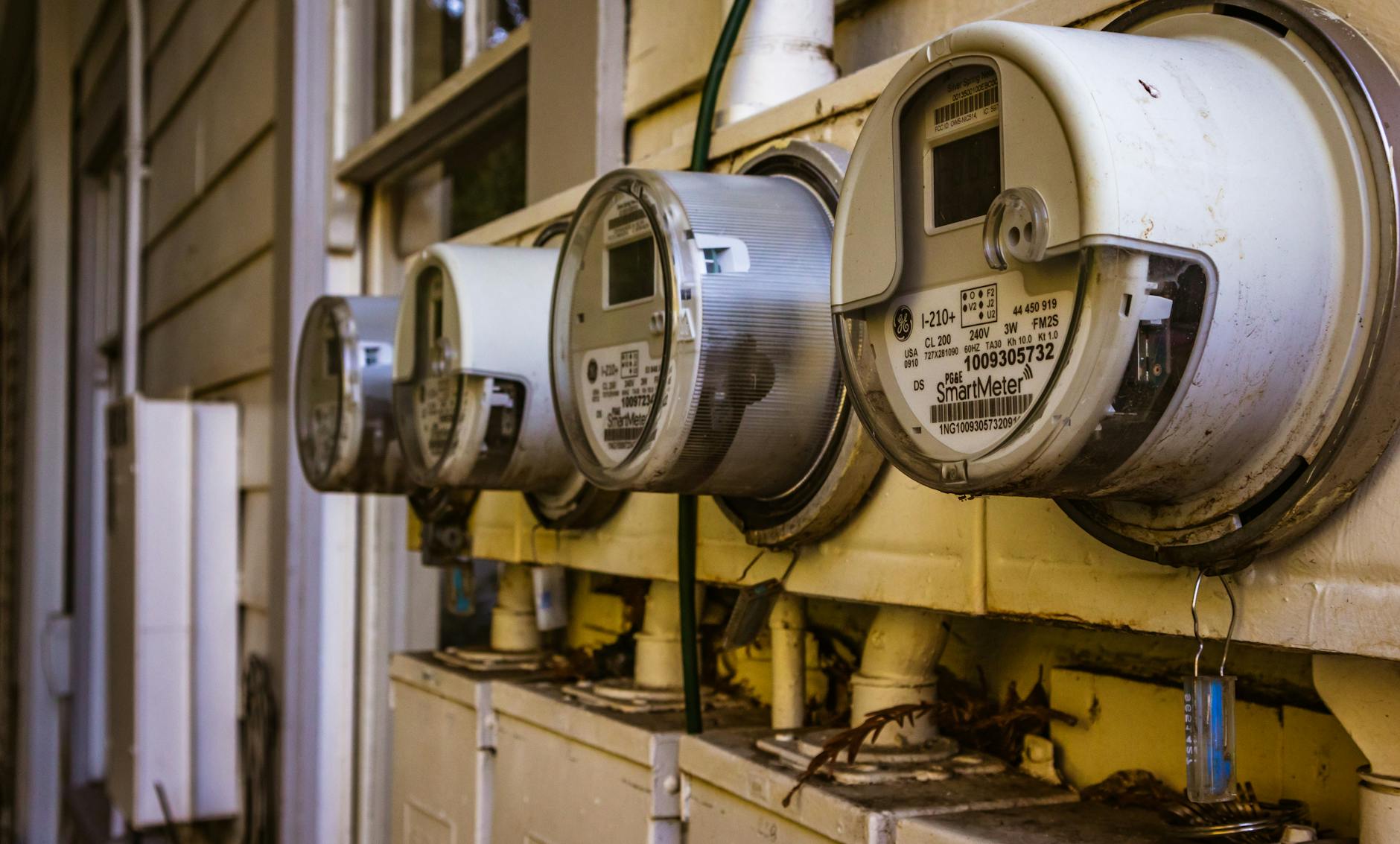 Night vs Day Electricity Usage Comparison UK: The Honest Cost Breakdown