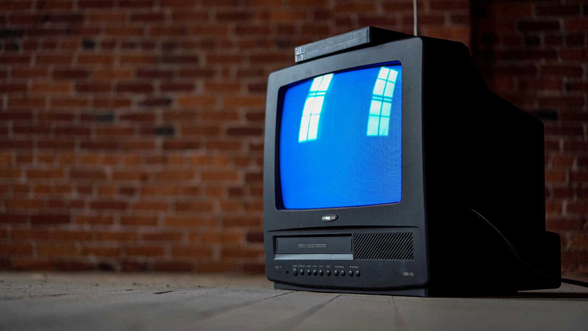 TV Electricity Cost Per Hour UK: The Complete Running Cost Guide