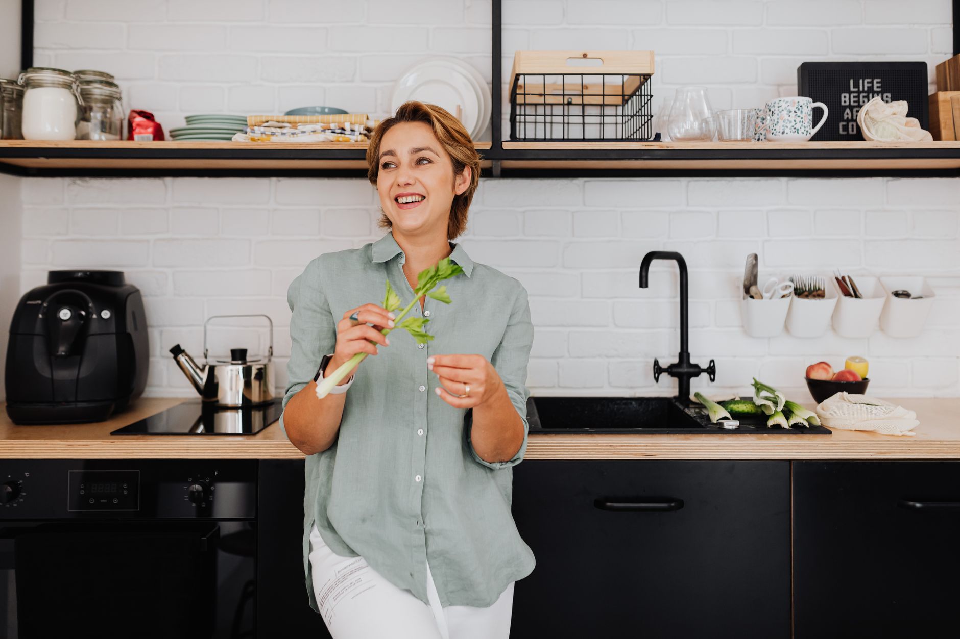 Does an Air Fryer Actually Save Money vs. a Regular Oven? A Running Cost Comparison