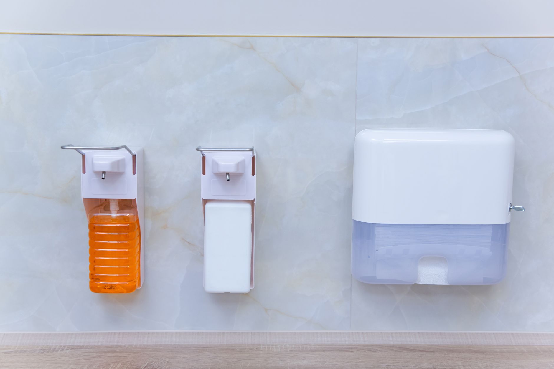How to Choose Bathroom Dispensers for Organised Daily Routines — Cost and Waste Reduction in 2026