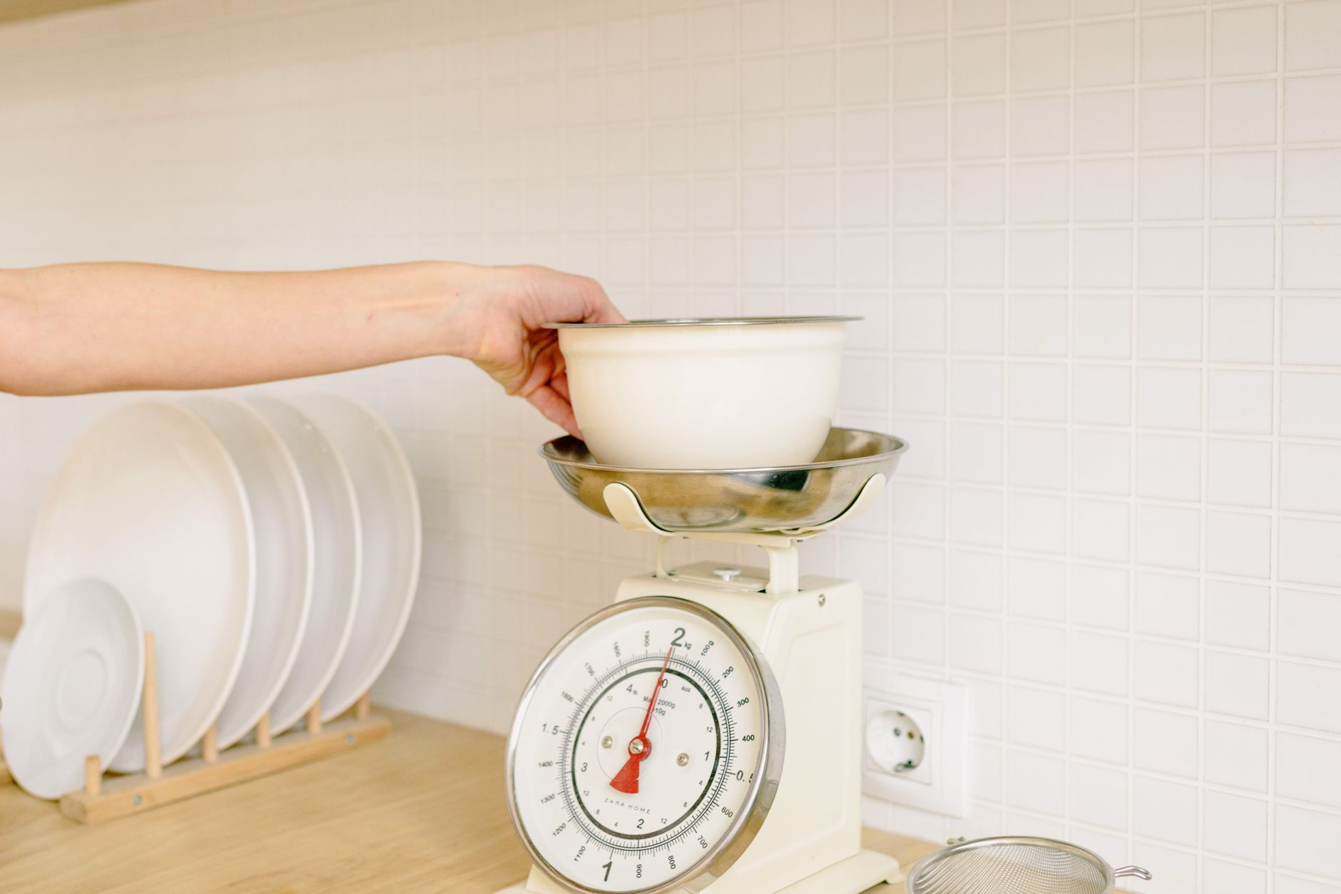 Best Wireless Kitchen Scales & Measurement Tools: Accuracy and Value in 2026