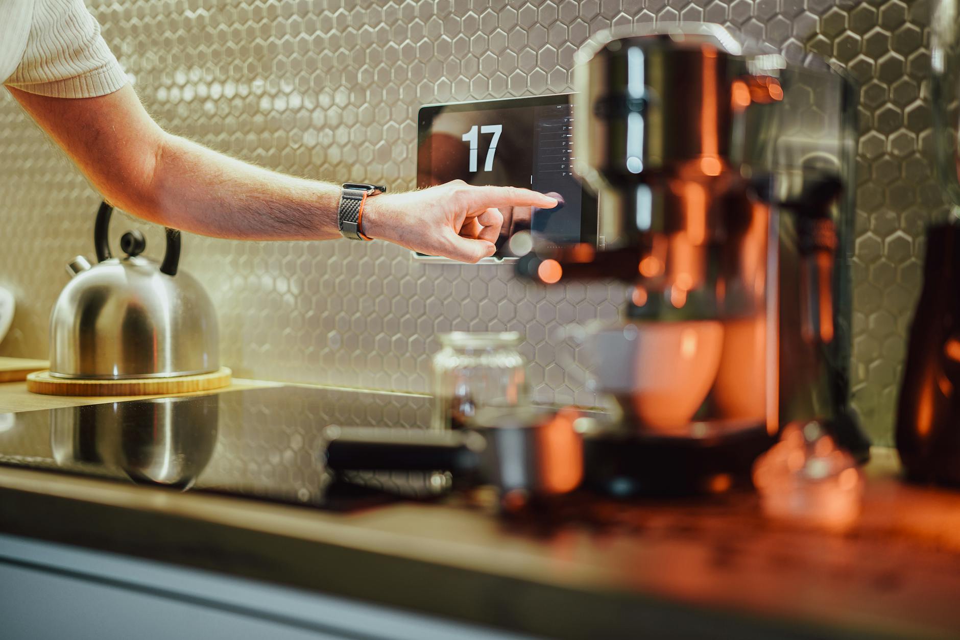 Budget Smart Kitchen Gadgets: Essential Buys & What to Skip in 2026