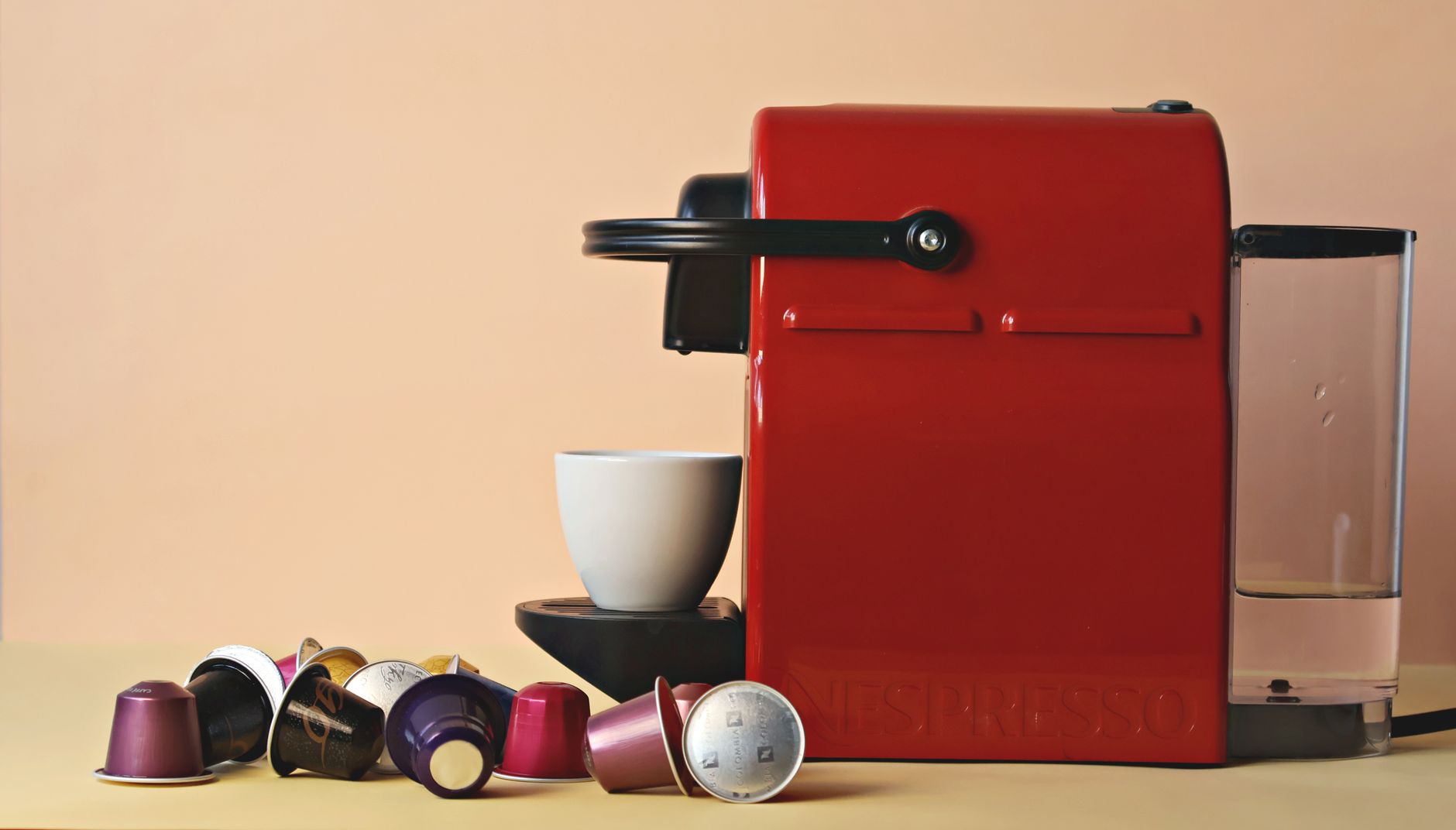 Capsule Coffee Machine vs. Drip Brewer: What's the Real Cost Per Cup?