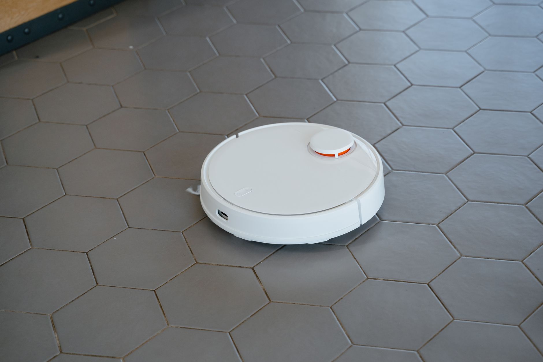 Robot Vacuums Guide 2026: Cleaning Performance & Running Cost
