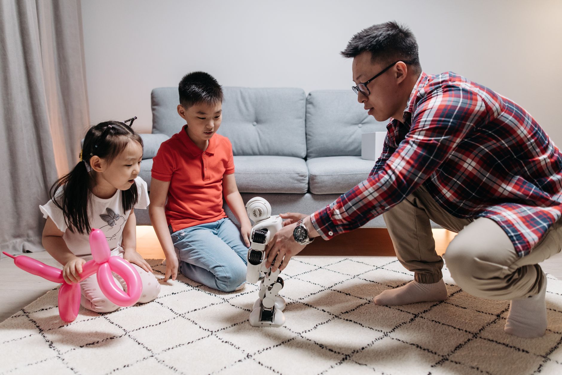 A Homeowner's Guide to Robot Vacuums: Efficiency & Cost-Saving in 2026