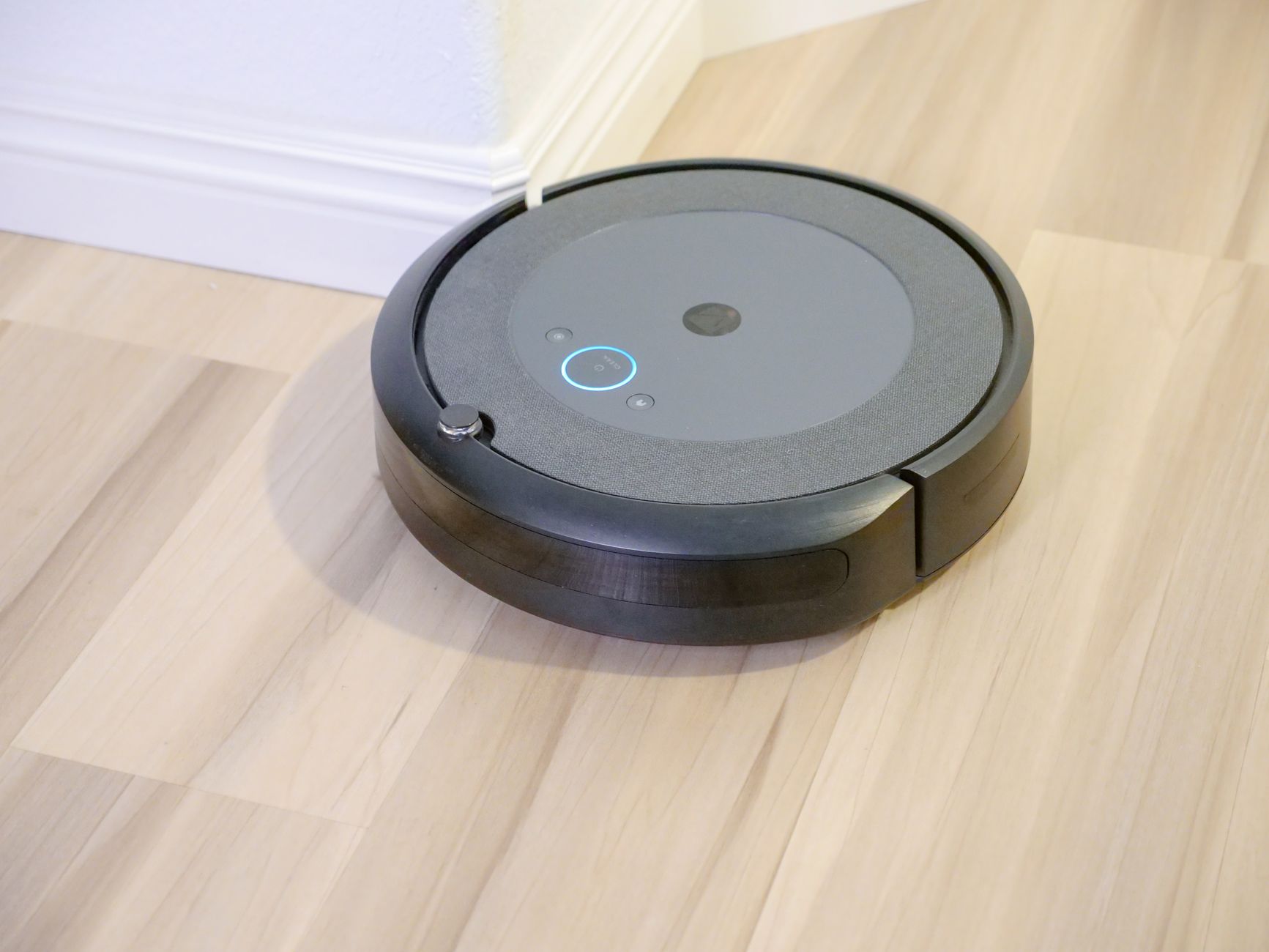 Robot Vacuums Guide 2026: The Honest Running Costs & Efficiency