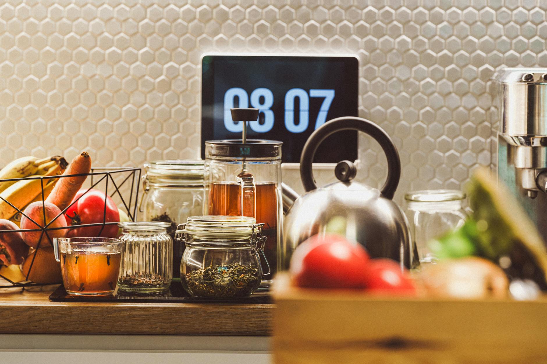 Smart Kitchen Gadgets for Healthy Eating: Efficiency & Running Cost Review 2026