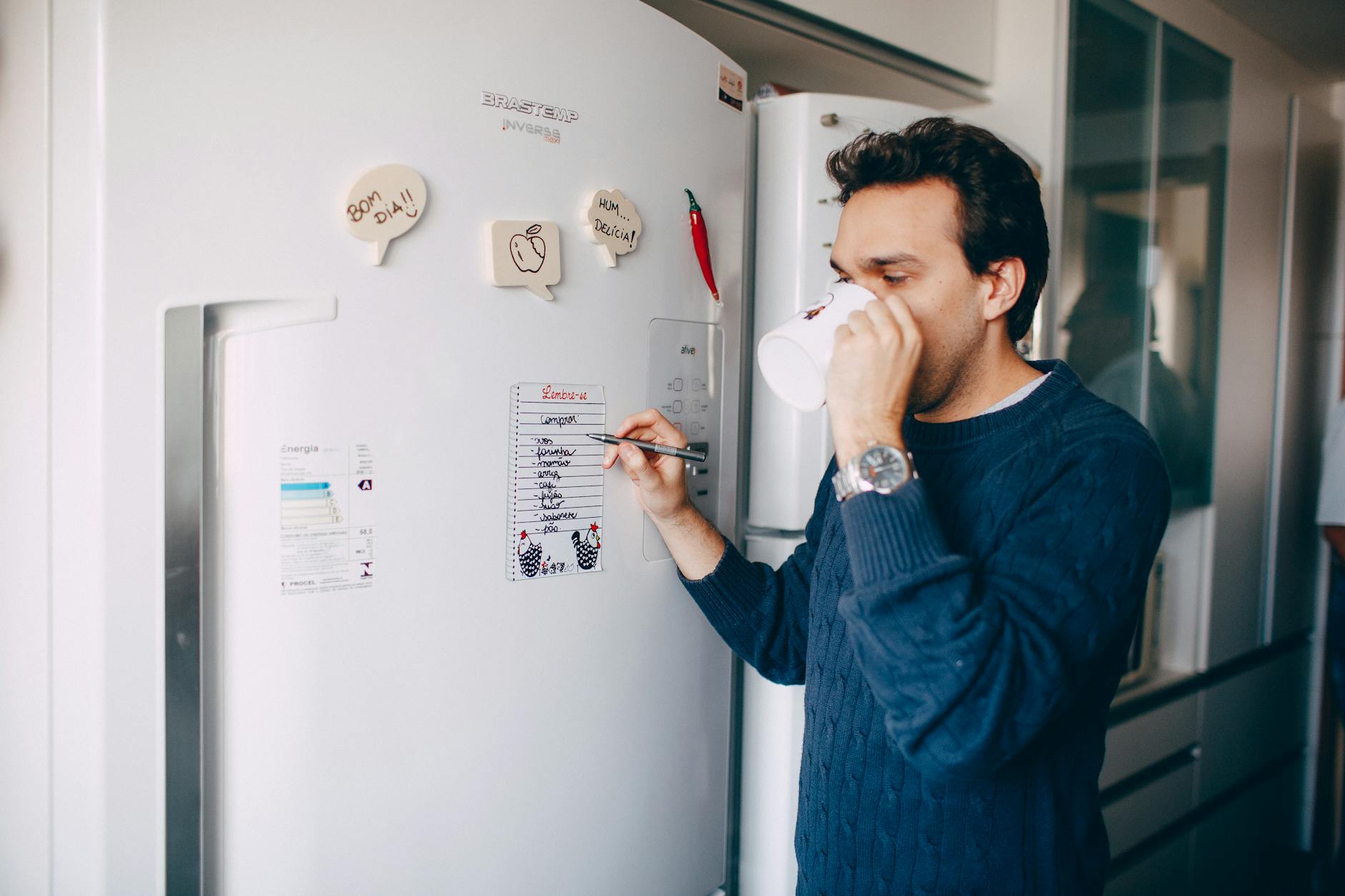 Do Smart Refrigerators Actually Reduce Food Waste Costs?