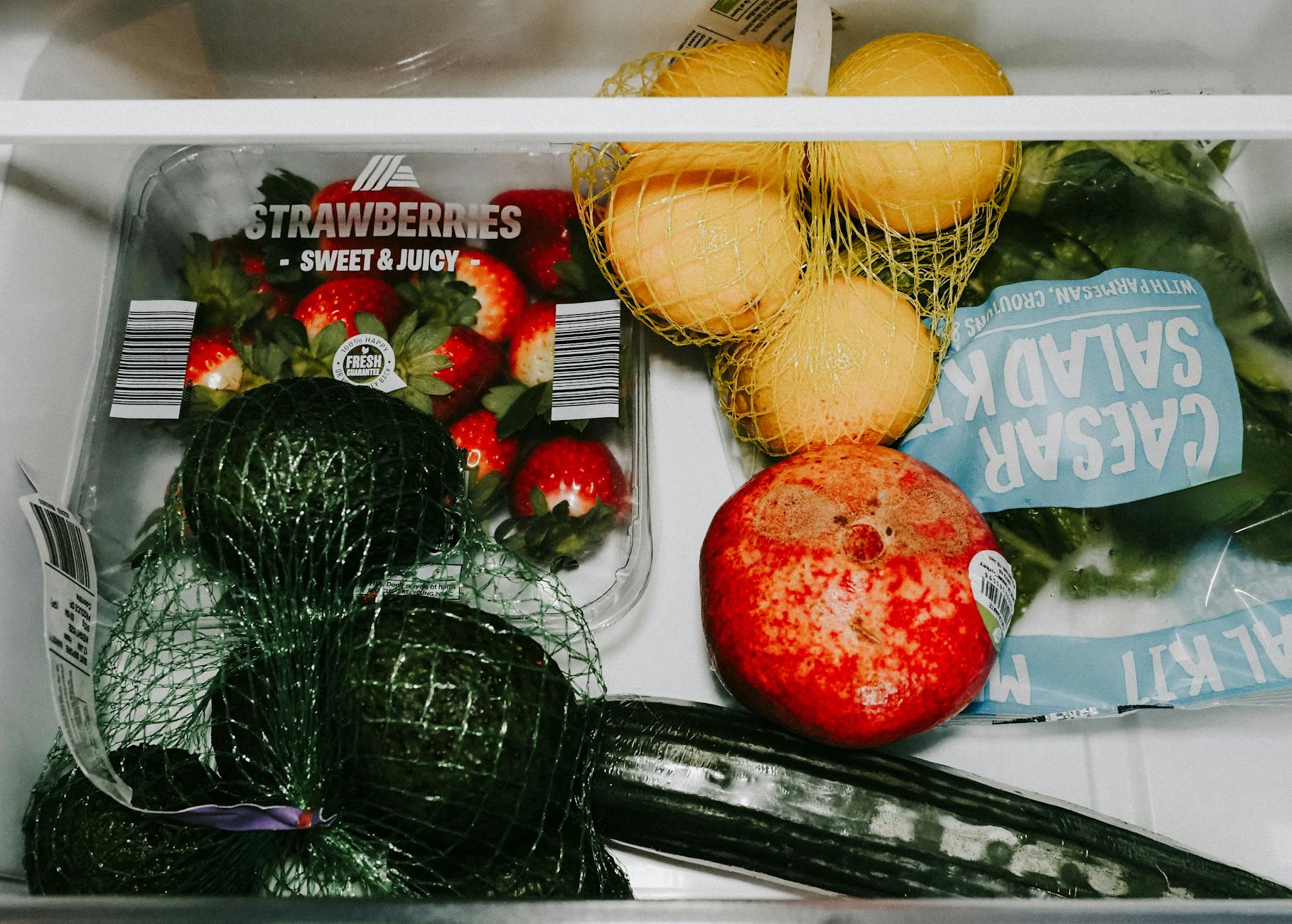 Smart Refrigerators with Food Expiration Alerts: Do They Really Help Reduce Food Waste?