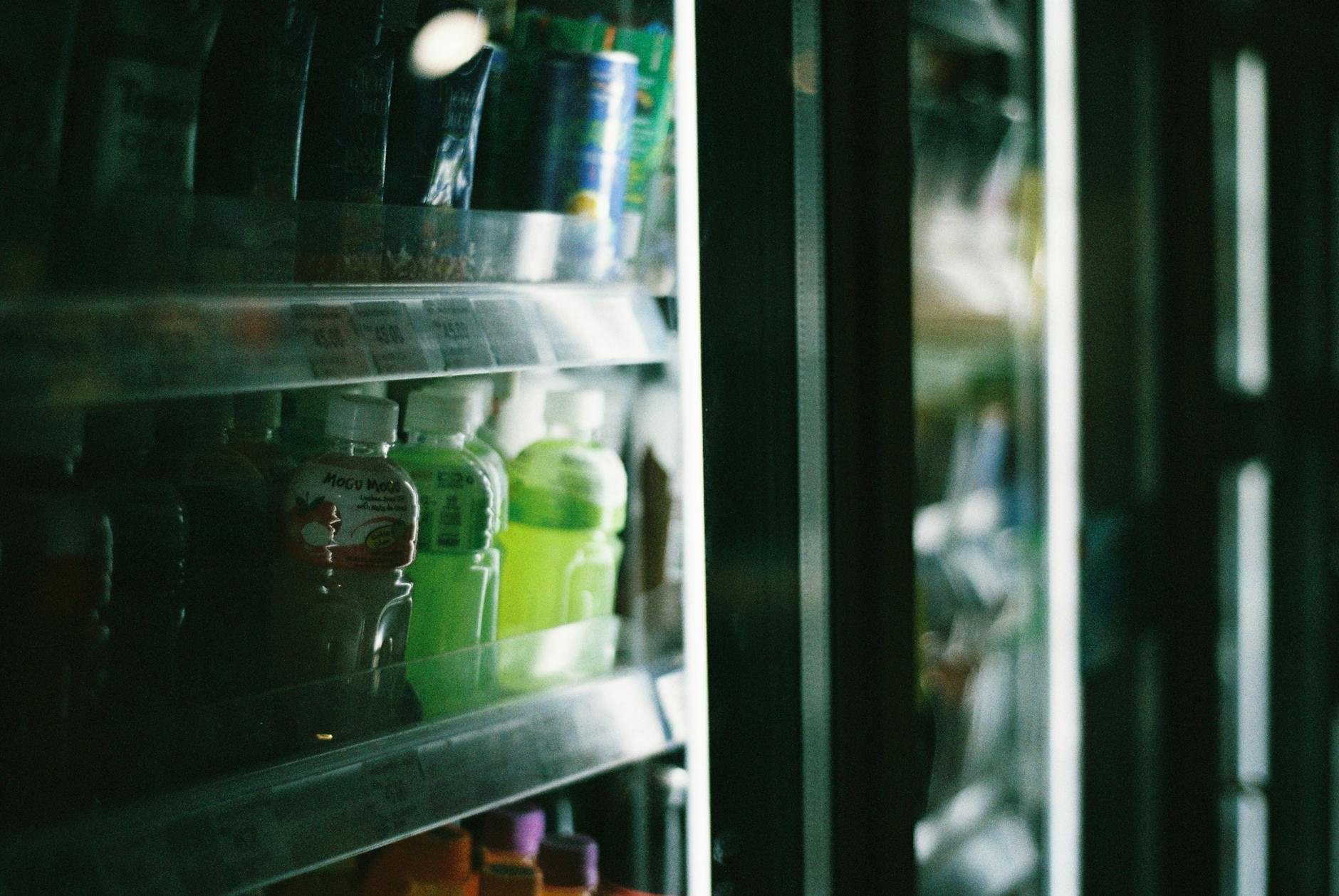 Do Smart Refrigerators with Grocery List Features Actually Save You Money?