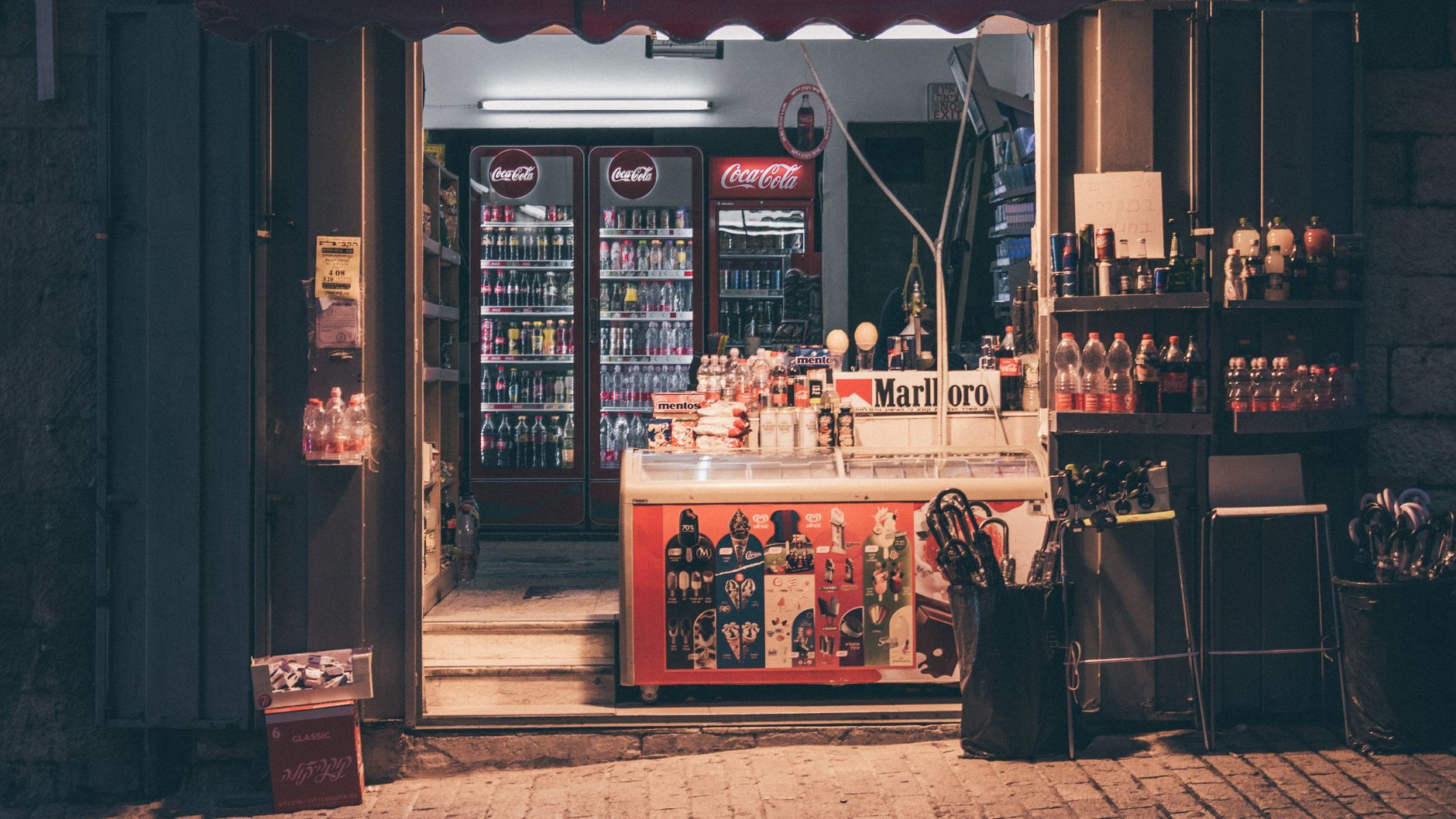 Do Smart Refrigerators with Inventory Tracking Really Save Money?
