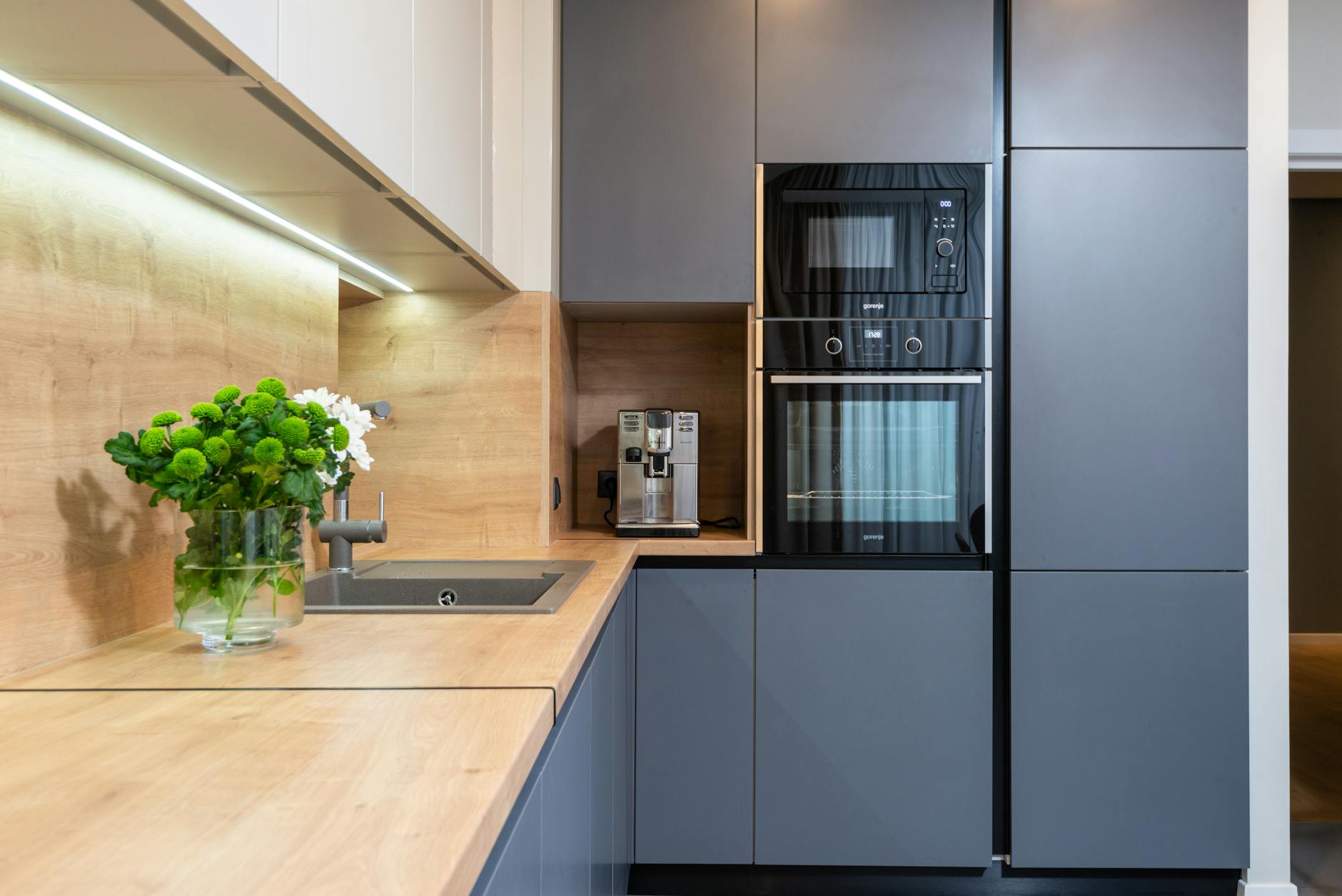Voice-Controlled Kitchen Appliances Reviewed: Which Ones Earn Their Counter Space in 2026?