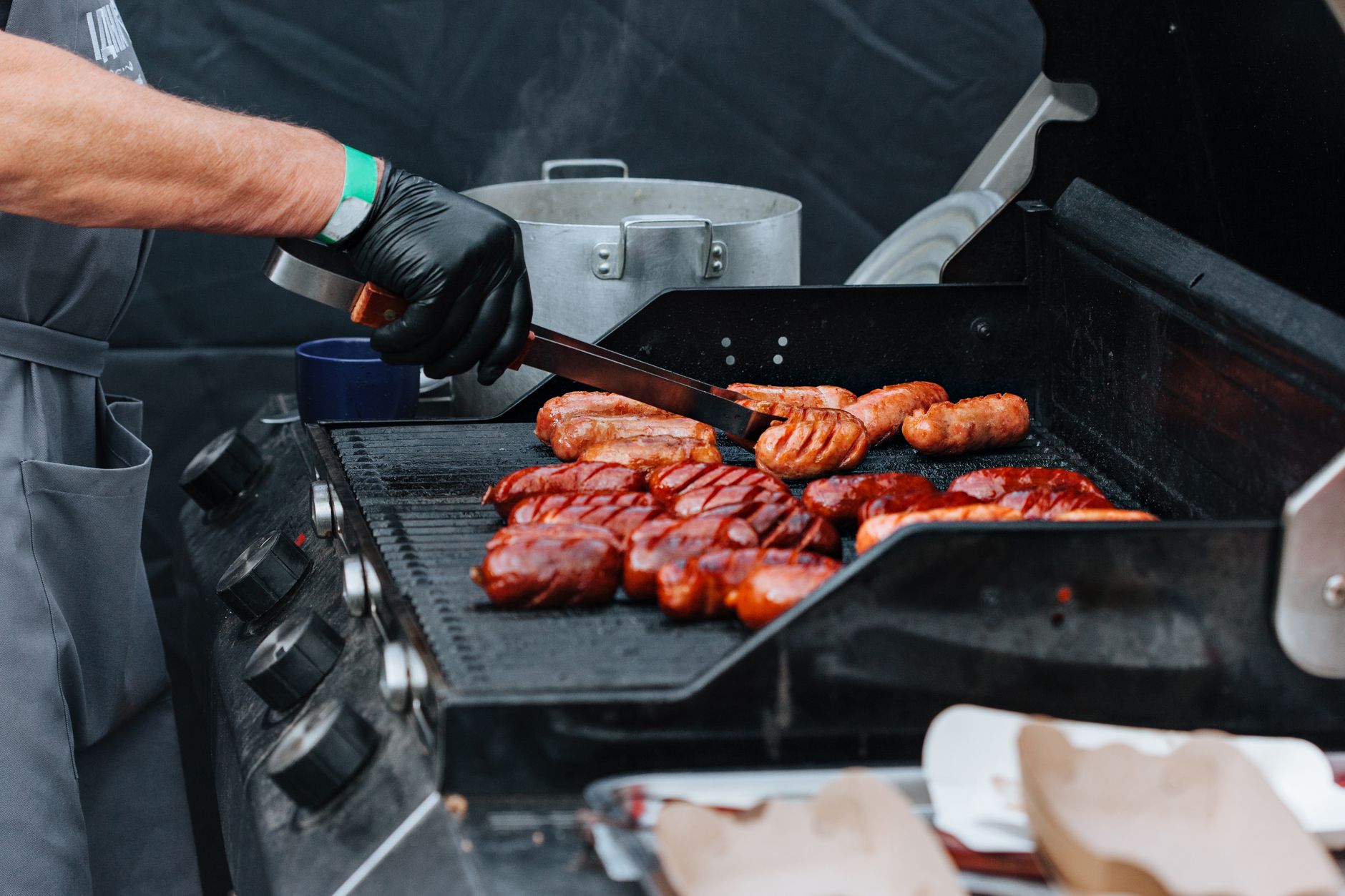 Best Wireless Meat Thermometer Buying Guide 2026: Accuracy, Range, and Cost